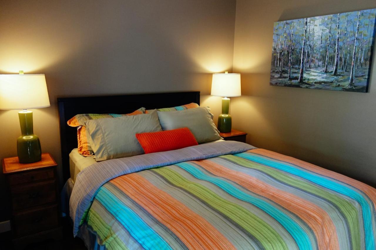 Skeena River House Bed & Breakfast Terrace Dış mekan fotoğraf